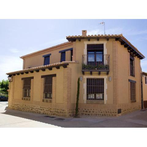 3 bedrooms house with city view and wifi at Villalpando