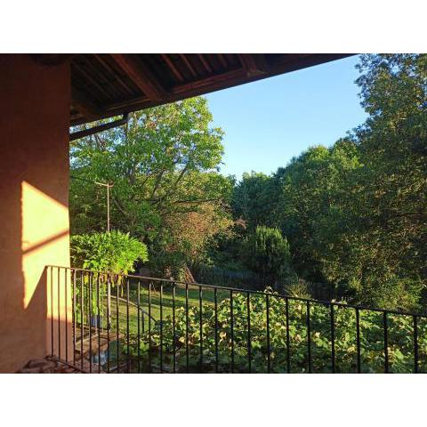 A romantic suite in the countryside near Torino