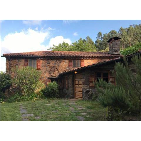 Acogedora Casa Rural con Vistas al Mar en Pantín