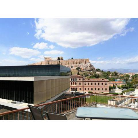 Acropolis museum grand apartment