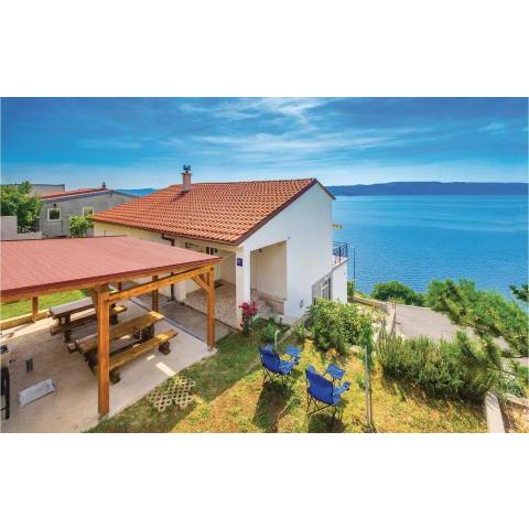 Amazing apartment in Senj with WiFi