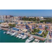 Amazing apartment in Torrevieja with Outdoor swimming pool, WiFi and 3 Bedrooms