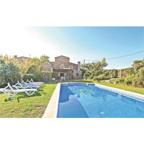 Amazing Home In Calonge With 5 Bedrooms, Wifi And Outdoor Swimming Pool