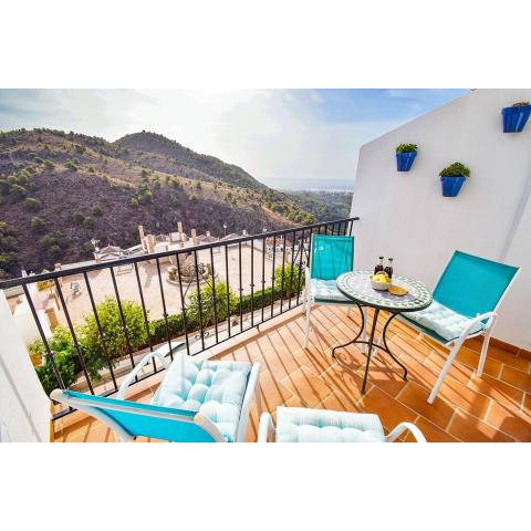 Apartamento Balcon de Frigiliana, Modern 2 bedroom apartment with pool and private parking HansOnHoliday Rentals