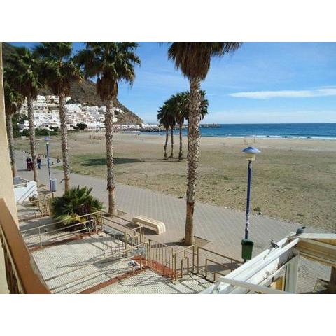 Apartamento en la Playa de San José-sjjc