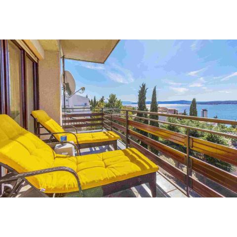 Apartment in Crikvenica 14231