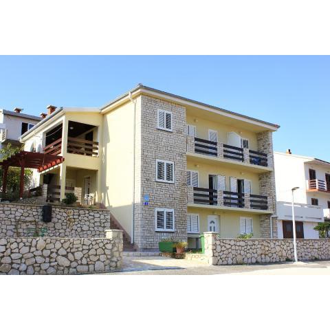 Apartment Pag 9388a