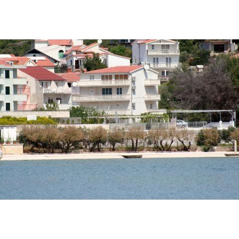 Apartments by the sea Marina, Trogir - 5968