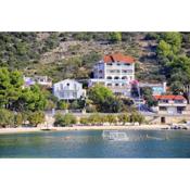 Apartments by the sea Marina, Trogir - 9035