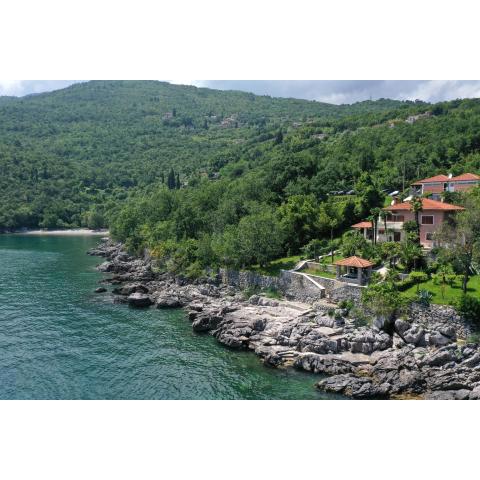 Apartments by the sea Medveja, Opatija - 7722