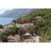 Apartments with a parking space Brela, Makarska - 6906