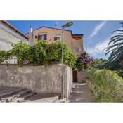 Apartments with a parking space Mali Losinj (Losinj) - 15050