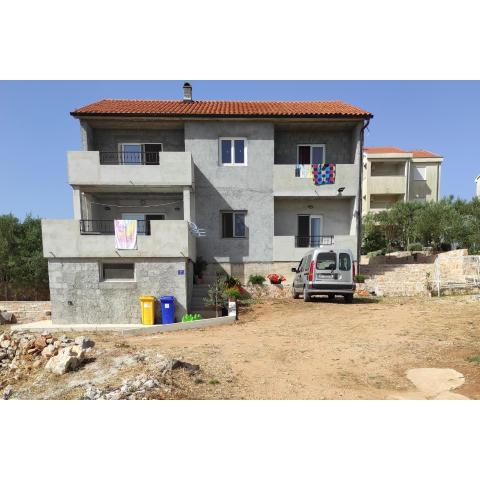 Apartments with a parking space Tkon, Pasman - 19127