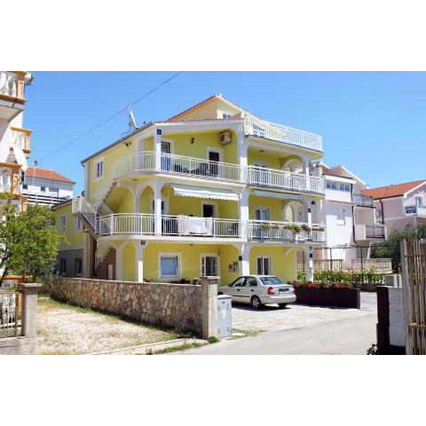 Apartments with a parking space Vodice - 6233