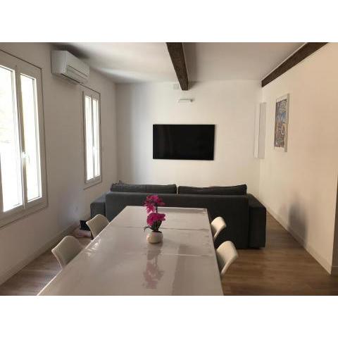 Appartement centre Collioure 63 m² avec terrasse à 3 minutes des plages