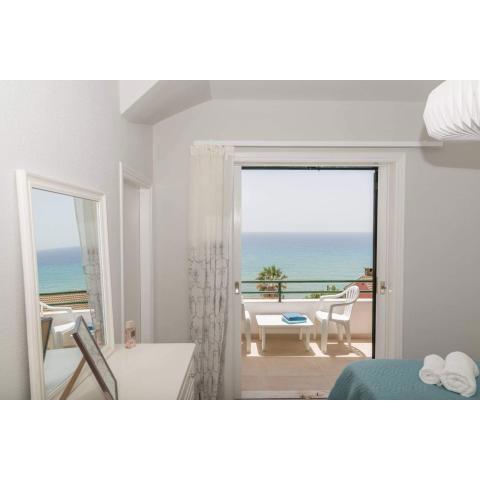 Aria, Maisonette in Glyfada Beach