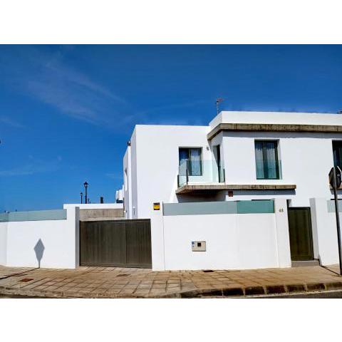 Arrecife exclusive beach house