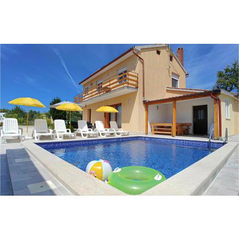 Awesome home in Muntic with Outdoor swimming pool and 3 Bedrooms