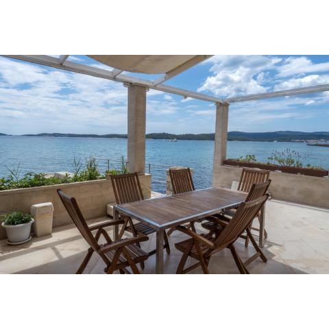 Beachfront 4-bedroom villa Sea Wave in Orebic, Croatia