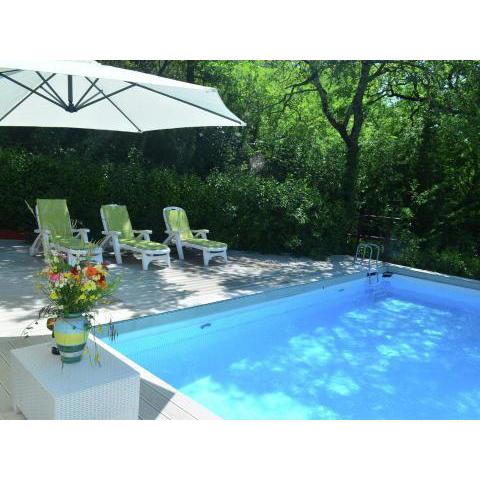 Beautiful Villa in Fabriano Marche with Swimming Pool