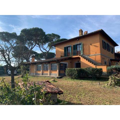 Beautiful Villa in the country side of Rome Italy