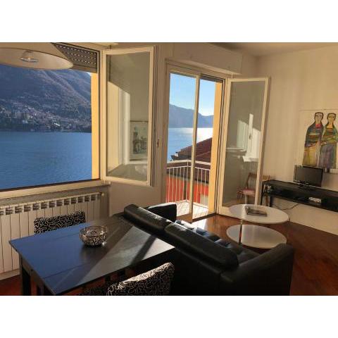 Carate 16 apartment with balcony & lake view