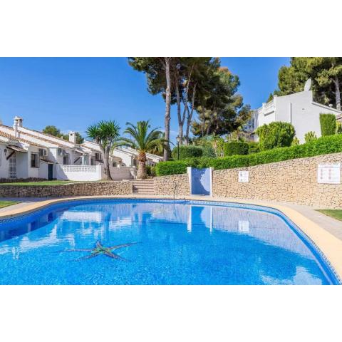 Casa en Moraira 6 personas con piscina