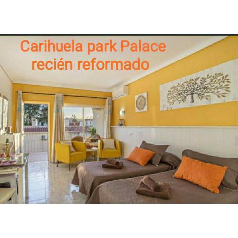 Casa María Carihuela Park Palace