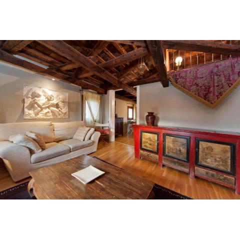 Casanova Penthouse in the heart of Venice