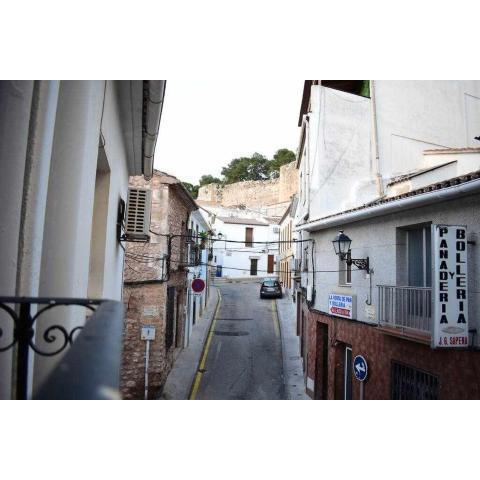 Casco antigüo con mucho encanto junto al Castillo