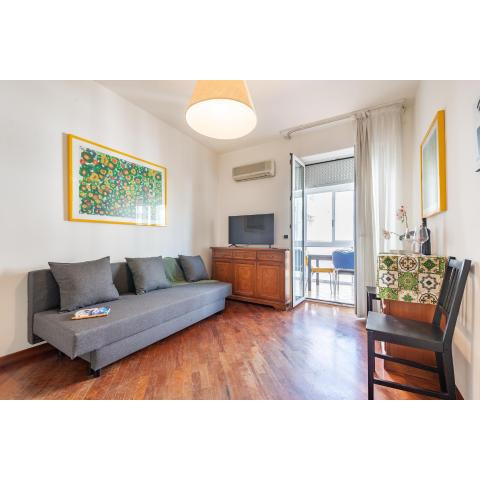 Central & Comfy Apartment with veranda