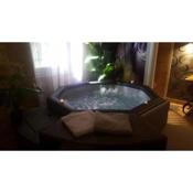 Chambre romantique avec jacuzzi