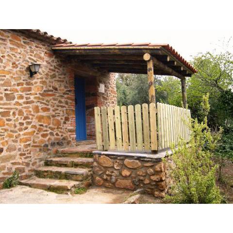 Comfy Farmhouse in Valencia de Alc ntara with Pool