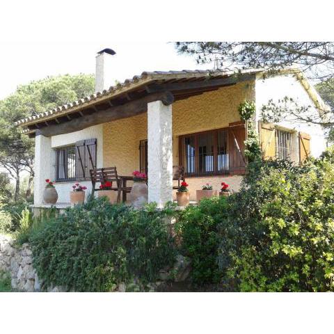 Country cottage in Palafrugell near Beach