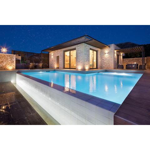 Deluxe Crete Villa Villa Kronos 3 Bedroom Sea View Chania