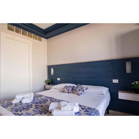 Elisir Suite Rooms by Marino Tourist