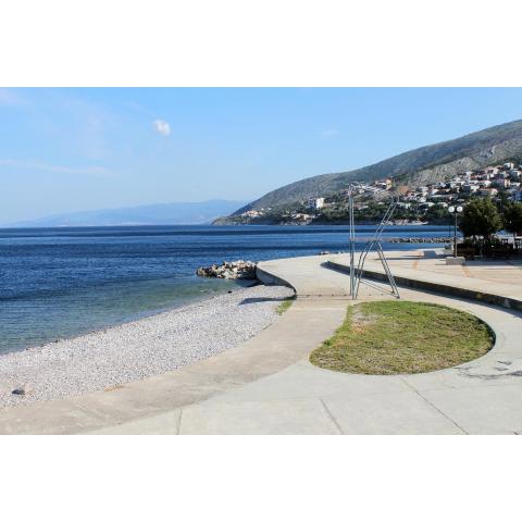 Family friendly house with a swimming pool Vratarusa, Senj - 16094