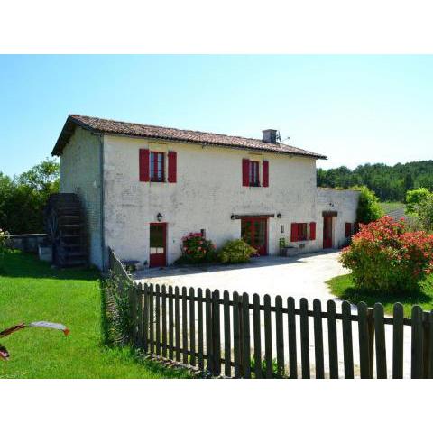 Gîte Lignières-Ambleville-Lignières-Sonneville, 3 pièces, 6 personnes - FR-1-653-24