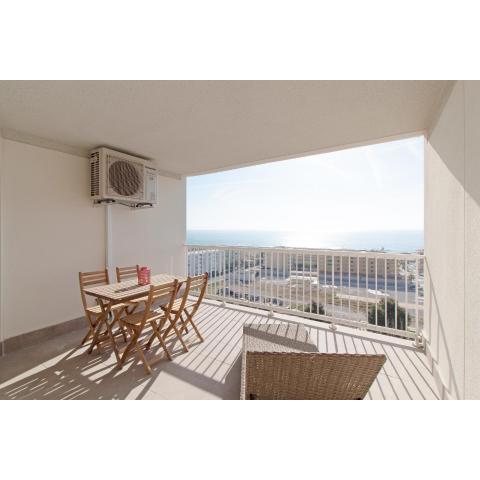 Global Properties, Apartamento de 2 habitaciones con terraza y vistas al mar