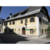 Hostel-Badgoisern1