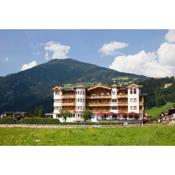 Hotel Riedl im Zillertal