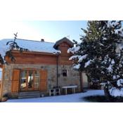 House for 6 personns with 4 bedrooms and 1 bathroom La Clarée