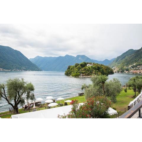 Lake Como Studio with Balcony and Private Parking