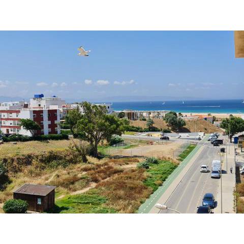 Los Lances - Amplio apartamento junto a la playa