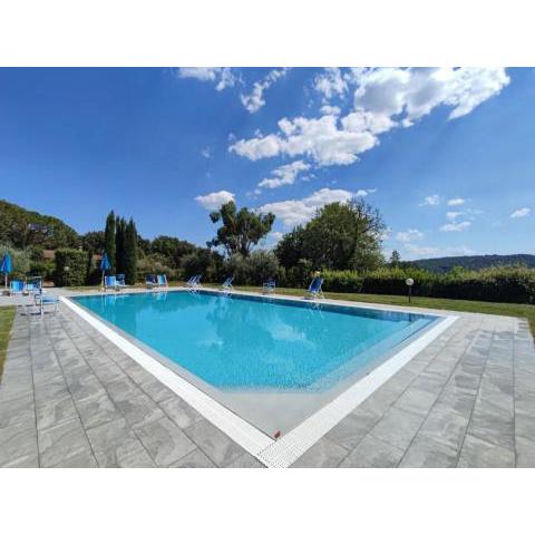 Lovely holiday home in Gambassi Terme with shared pool