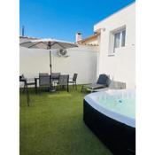 Maison 4 personnes avec jacuzzi