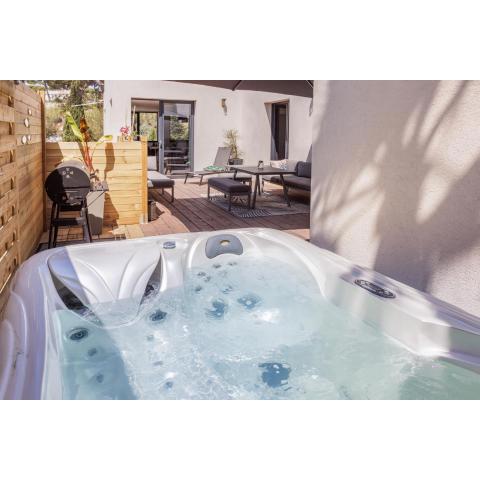 Maison Osmoz Port Pin - jacuzzi, clim par Dodo à Cassis