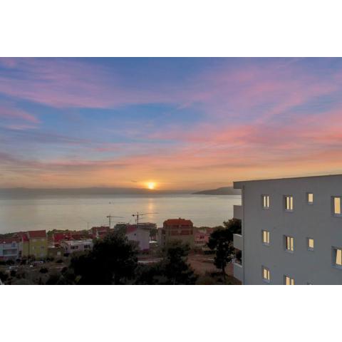 Makarska Apartment Seaview, Mountains and Sunrise