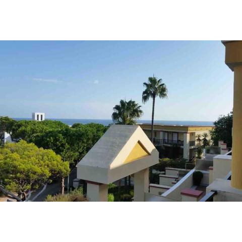 Marbella beachfront apartment Romana Playa Elviria