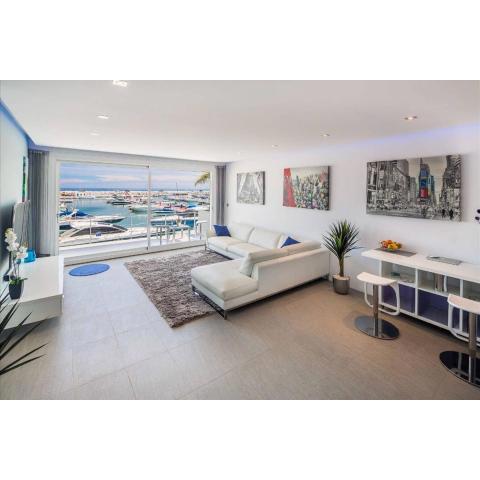 Modern Frontline Puerto Banus Apartment M2